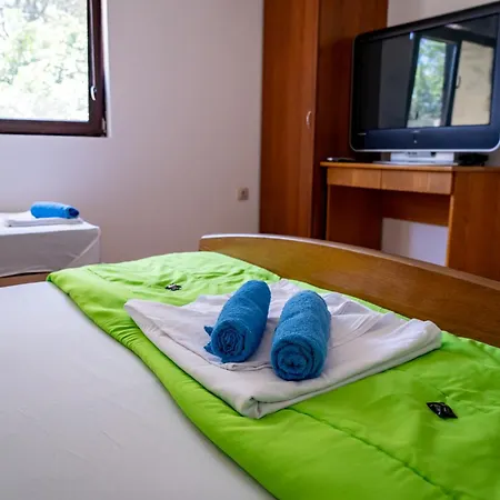 - - електрон универс Campsite