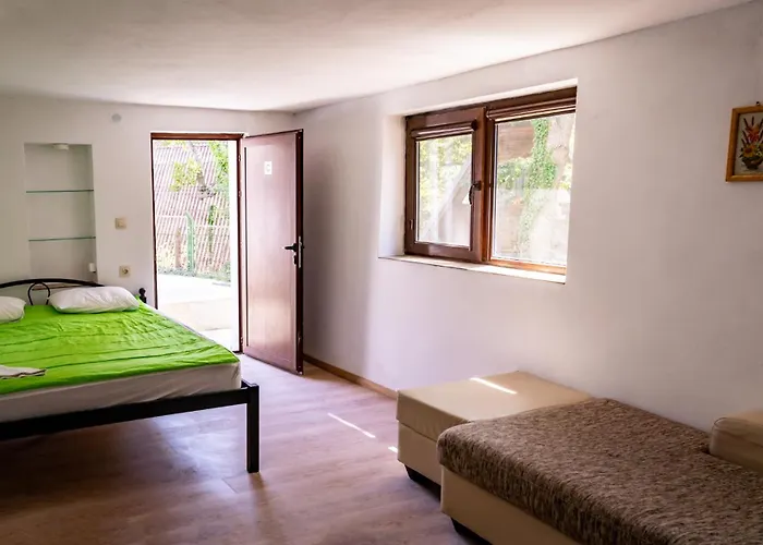 Кемпинг Бунгала - Камчия - Електрон Универс Камчия